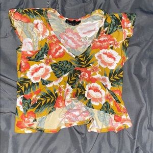 A floral crop top perfect for the summer